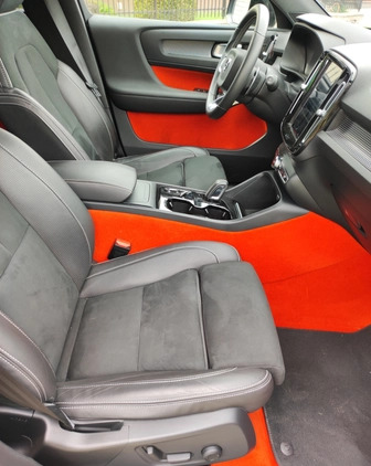 Volvo XC 40 cena 119900 przebieg: 55000, rok produkcji 2019 z Brok małe 379